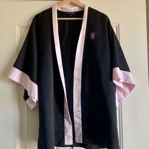 Victoria Secret Satin Robe/Sleepwear Pink Black